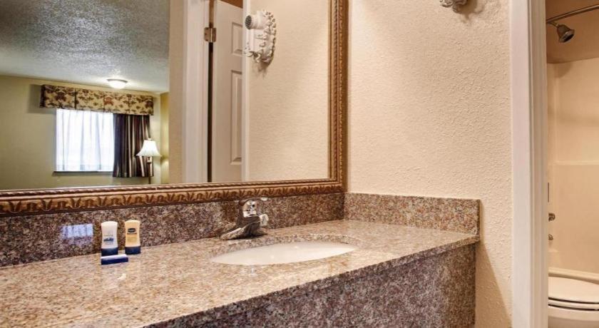 Best Western Post Oak Inn Burnet Ngoại thất bức ảnh